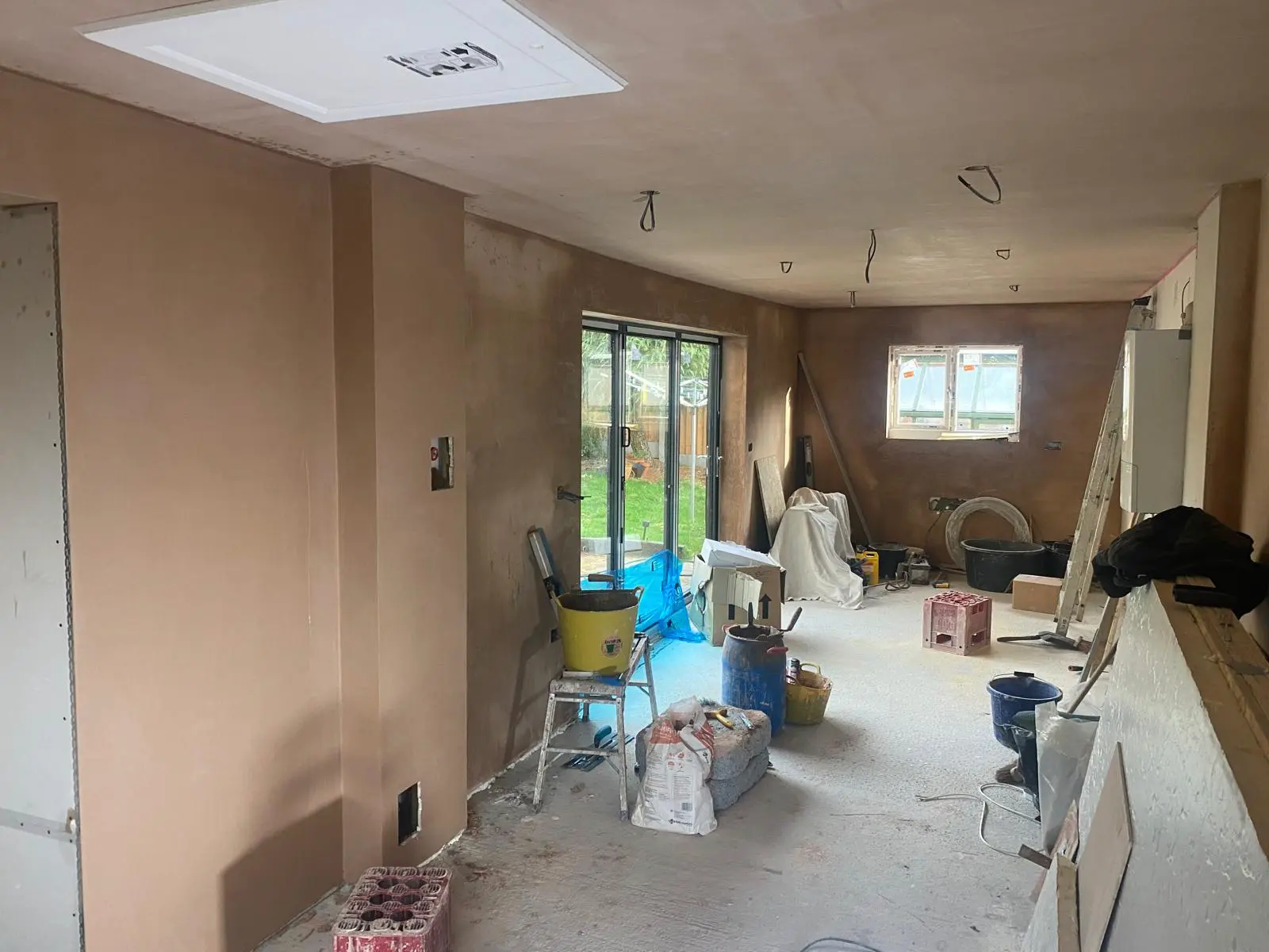 WhatsApp Image 2025-09-20 at 12.48.19 (5)