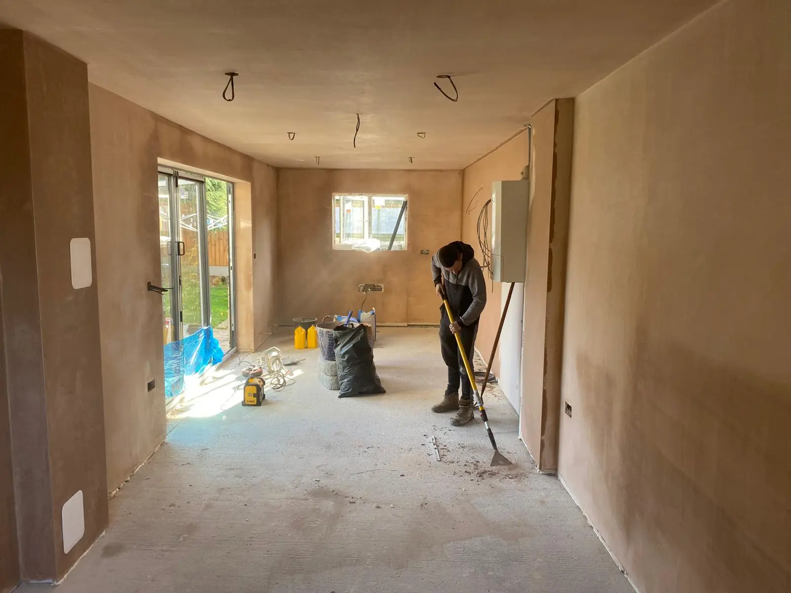 WhatsApp Image 2025-09-20 at 12.48.19 (8)