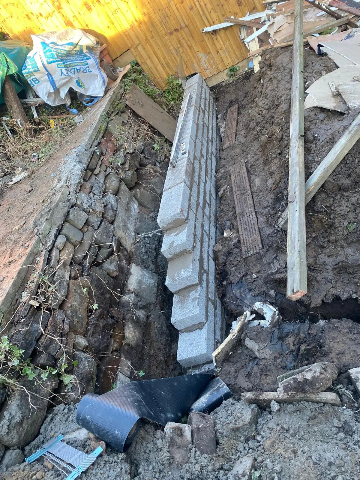 WhatsApp Image 2025-09-20 at 13.16.38 (1)